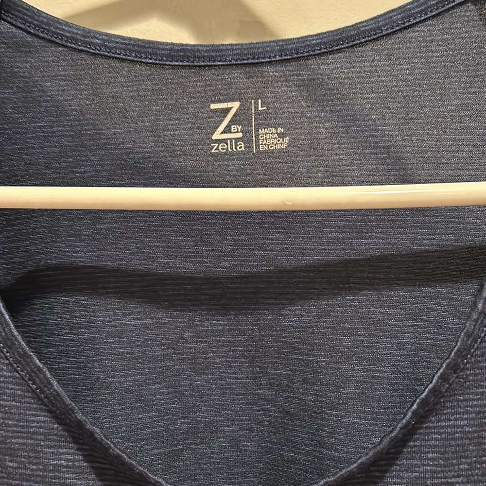 Workout Tank Top - Picture 2 of 3